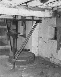 Stanbridge Mill, Horton, internal, stone floor