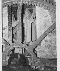 Stanbridge Mill, Horton, internal, wheel and pit wheel