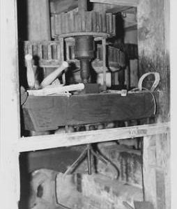 Stratton Mill, Stratton, internal, spur wheel and stone nut