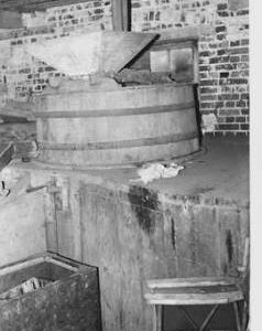 Boarhunt Mill, Boarhunt, internal stones floor