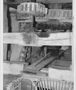Froyle Mill, Froyle, internal, pit wheel, wallower, spur wheel, stone nut