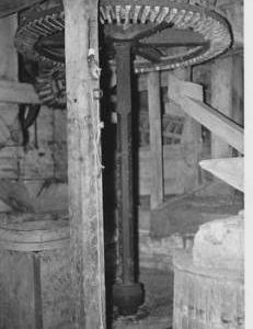 Island Mill (Lower Mill), Kingsclere, internal, crown wheel, stones floor