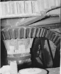 Longparish Upper Mill, Longparish, internal, pit wheel, wallower, spur wheel, stone nut
