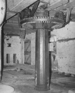 Longparish Upper Mill, Longparish, internal, crown wheel, stones floor