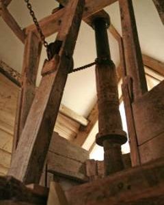 Little Norton Mill, Norton sub Hamdon - part of sack hoist mechanism_1272