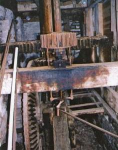 Longaller Mill, Bishop's Hull - gearing to stones