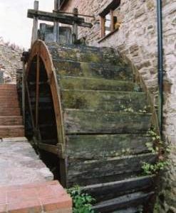 Manor Mill, Bampton, waterwheel cast by Bodley for G Davey & Sons 1