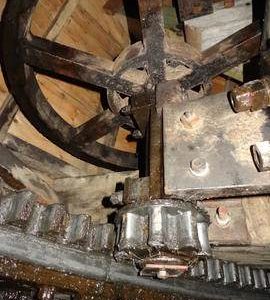 Fantail gearing, curb and rack, Hoyle's Five Sailed Mill, Alford