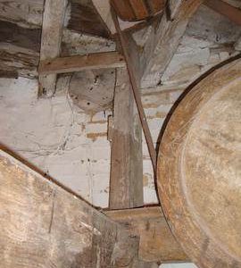 Unidentified pulleys on ground floor, Great Mill, Haddenham