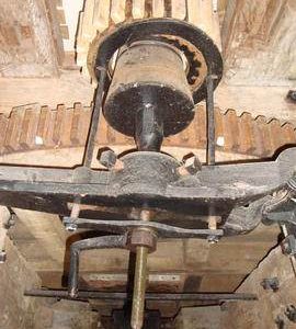 Stone nut, bridgetree and tentering gear, Great Mill, Haddenham