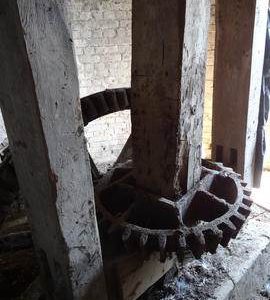 Upright shaft and crownwheel, High's Mill, Halvergate