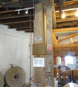 Ground floor: bolter and ceiling support column, Heckington Windmill, Heckington