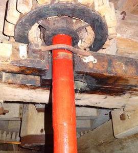 Stone nut and quant, smock mill, Herne