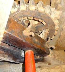 Stone nut and quant, smock mill, Herne