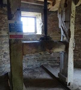 Bridge tree, support posts and quant extension (non-engine stones), Stembridge Mill, High Ham