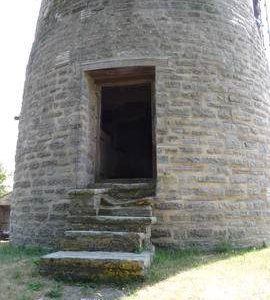 First floor doorway and steps, Stembridge Mill, High Ham