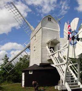 Post mill, Holton St Peter
