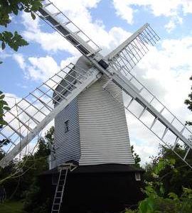 Post mill, Holton St Peter