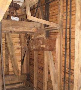 Spout floor side framing, post mill, Keston