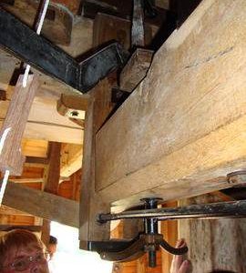 Bridgetree and tentering gear, post mill, Mountnessing