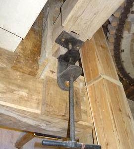 Tentering gear, tower mill, New Bradwell