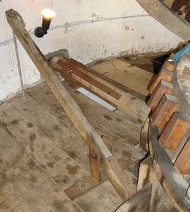 Sack hoist and (dis)engagement lever, tower mill, New Bradwell