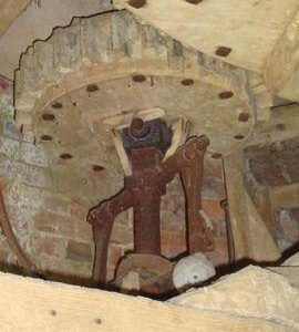 Stone nut with governor mounted on spindle, tower mill, Norton Lindsey