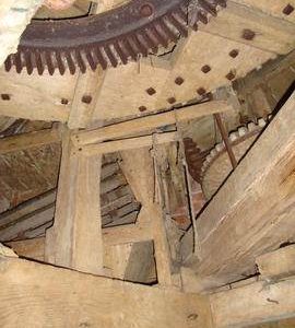 Great spur wheel, dresser, and dresser drive final stage, tower mill, Norton Lindsey
