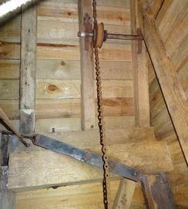 Sack hoist chain guide pulley, post mill, Nutley