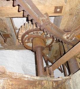 Great spur wheel, stone nut and tentering gear, tower mill, Old Buckenham