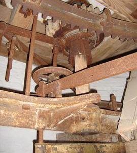 Great spur wheel, stone nut and tentering gear, tower mill, Old Buckenham