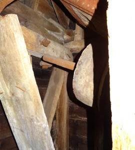 Belt drum on dresser spindle, Pitstone Windmill, Pitstone