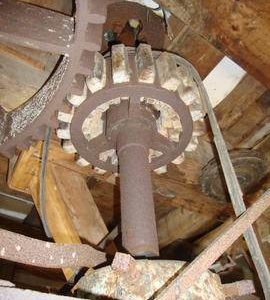 Tail great spur wheel and stone nut, post mill, Ramsey