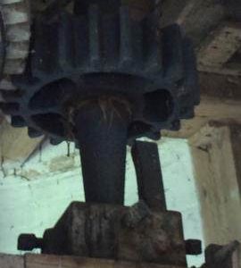 Stone nut and glut box, Hitchcock's Tower Mill, Rattlesden