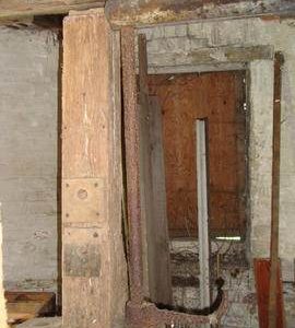 Tentering bar with hand control mechanism, Hitchcock's Tower Mill, Rattlesden