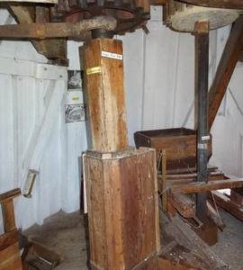 Secondary upright shaft and trunking, White Mill, Sandwich