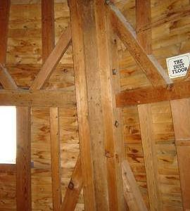 Dust floor framing, smock mill, Sarre