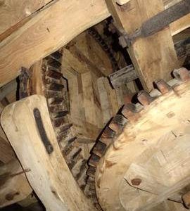 Brakewheel, brake and wallower, Downfield Mill, Soham