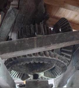 Engine nut and drive, Foster's Mill, Swaffham Prior
