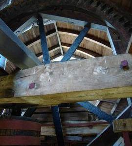 Brakewheel, upright shaft and sprattle beam, Upminster Windmill, Upminster
