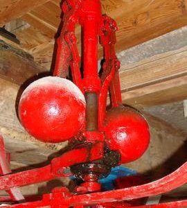 Governor and tentering gear, tower mill, Waltham