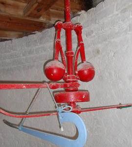 Governor and tentering gear, tower mill, Waltham