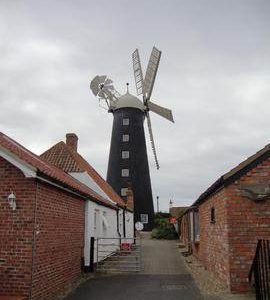Tower mill, Waltham