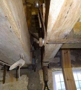 Tentering gear for northern stones, Littleworth Mill, Wheatley