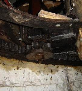 Fantail gearing and rack, tower mill, Whissendine