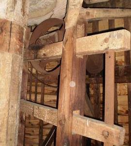 Sack hoist and support frame, Borstal Hill Mill, Whitstable
