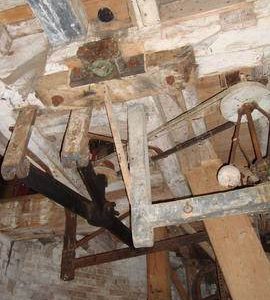 Governor, bridgetree and tentering gear, Cattell's smock mill, Willingham, Cambs