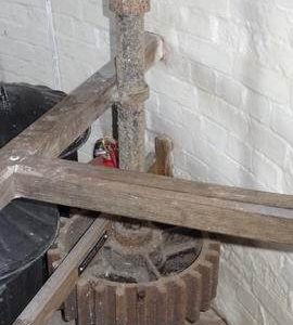 Unidentifed gearing, possibly display item from another mill, tower mill, Wilton