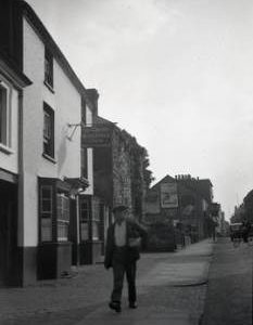 "Windmill Inn, Aylesbury, Bucks"