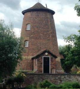 Edlesborough Windmill, Dunstable